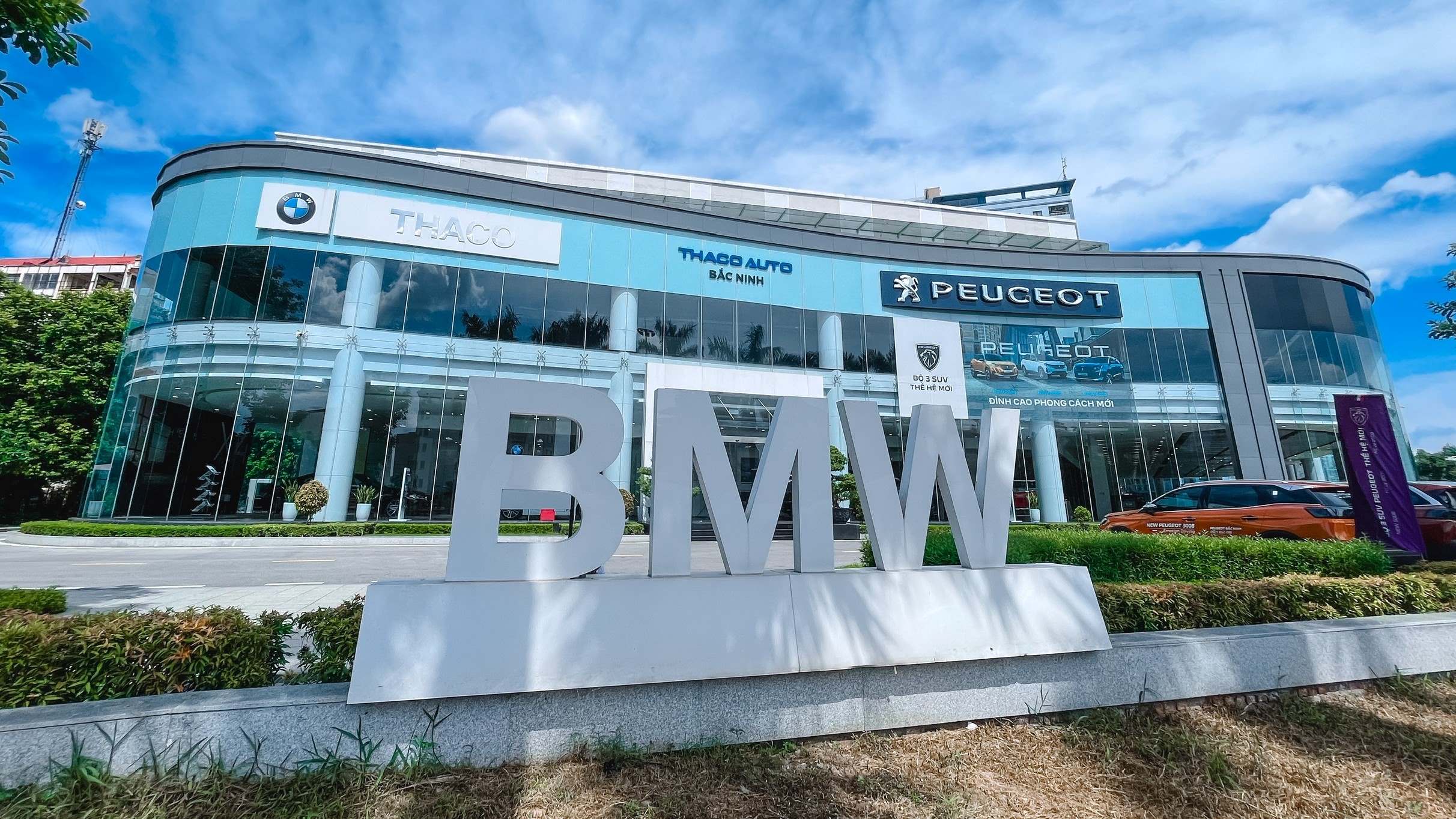 Bắc Ninh: Đại lý BMW Bắc Ninh